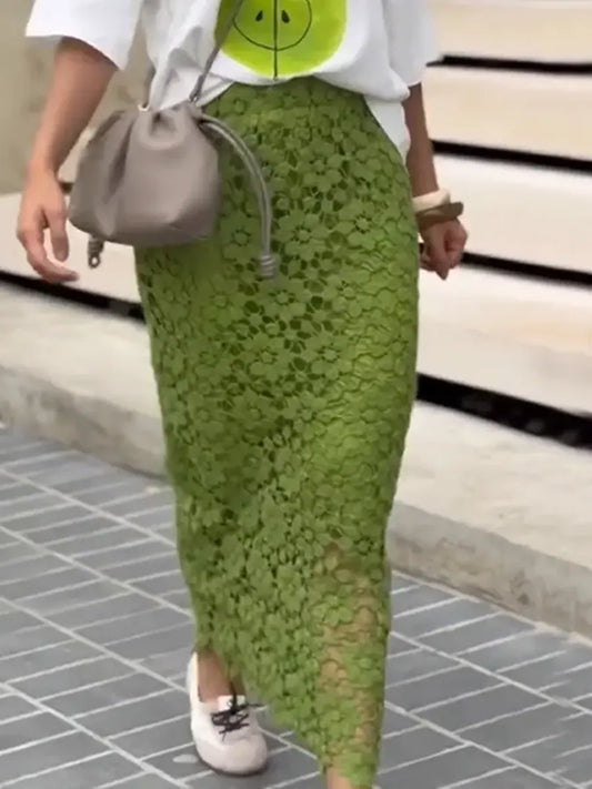 🔥Summer Arrivals🌟Women's Elegant Hollow-out Lace Slim-fit Skirt