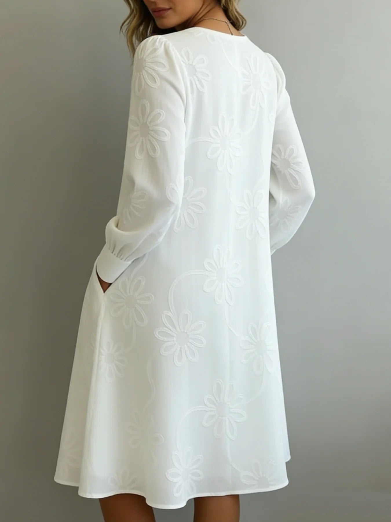 🔥Summer Arrivals🌟Vintage Elegant V-neck Floral Embroidery Dress