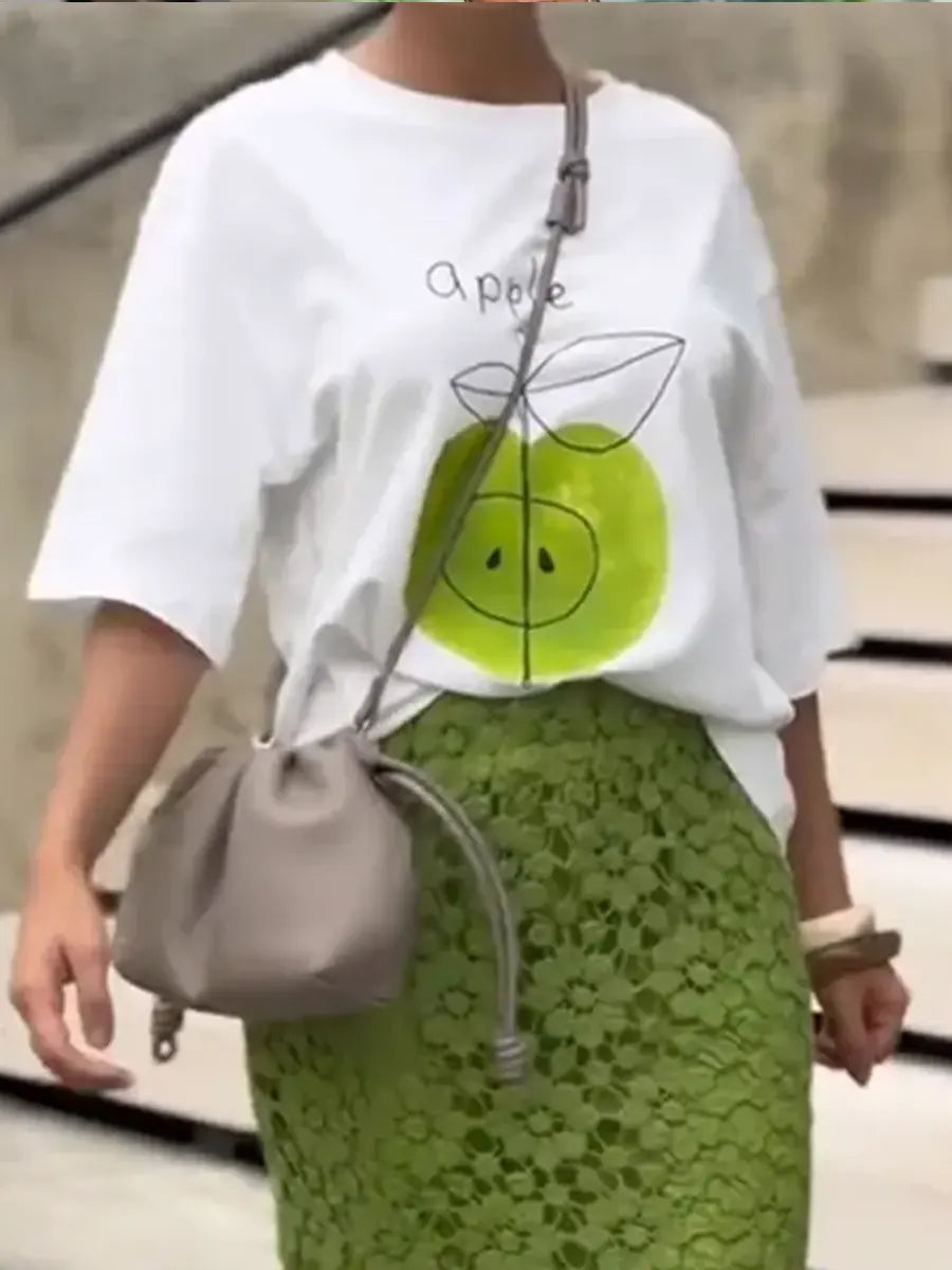 🔥Summer Arrivals🌟Women's Fashionable Apple Print T-shirt