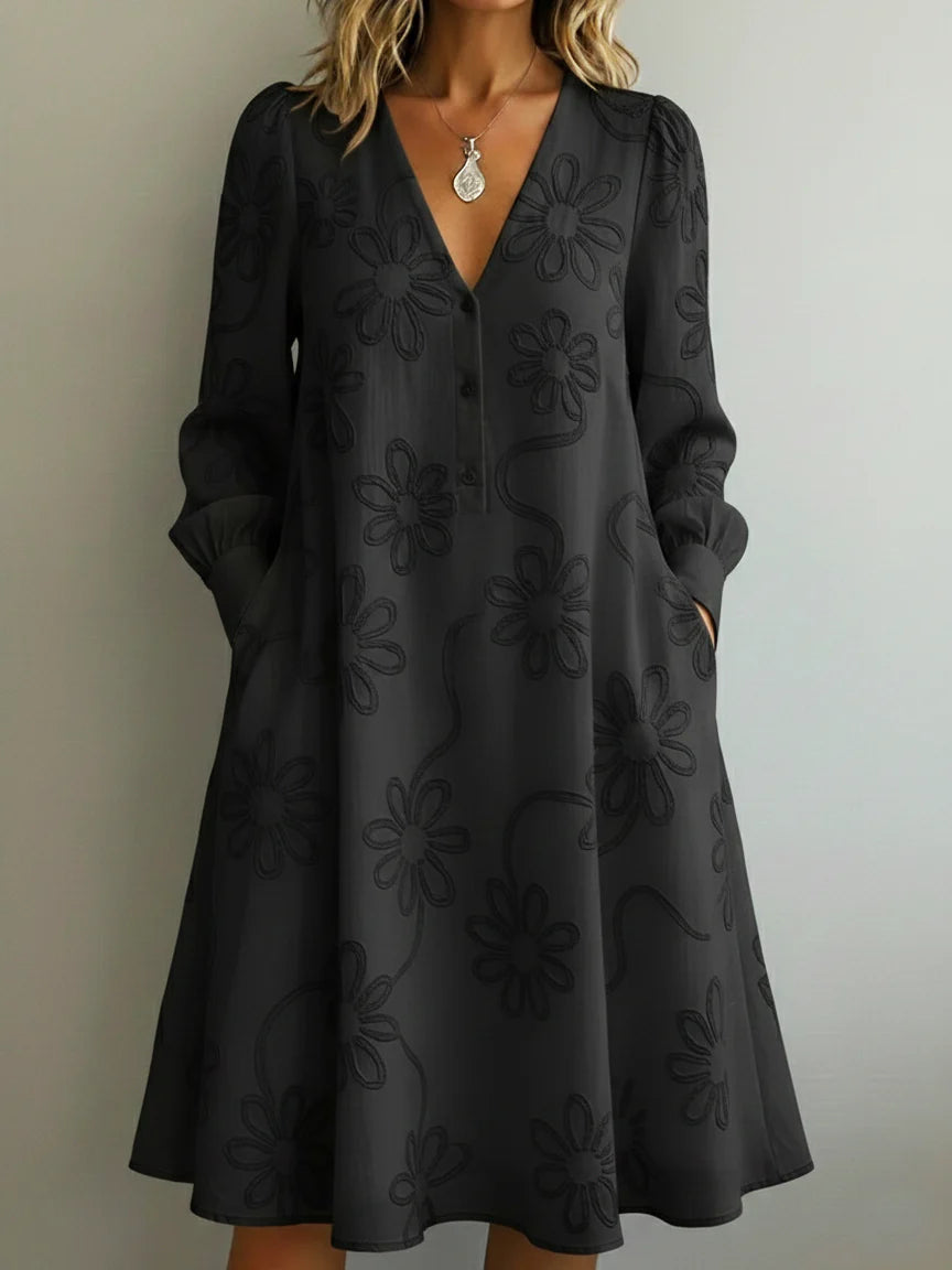🔥Summer Arrivals🌟Vintage Elegant V-neck Floral Embroidery Dress