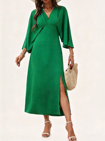 🔥Summer Arrivals🌟Women's V-neck Slit Loose-fitting Long-sleeved Dress